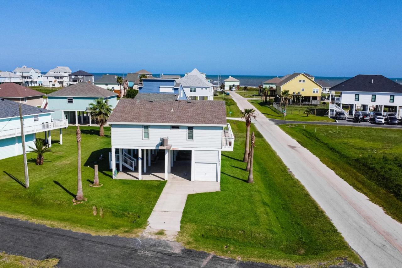 A Family Tradition Bolivar Peninsula Exterior photo